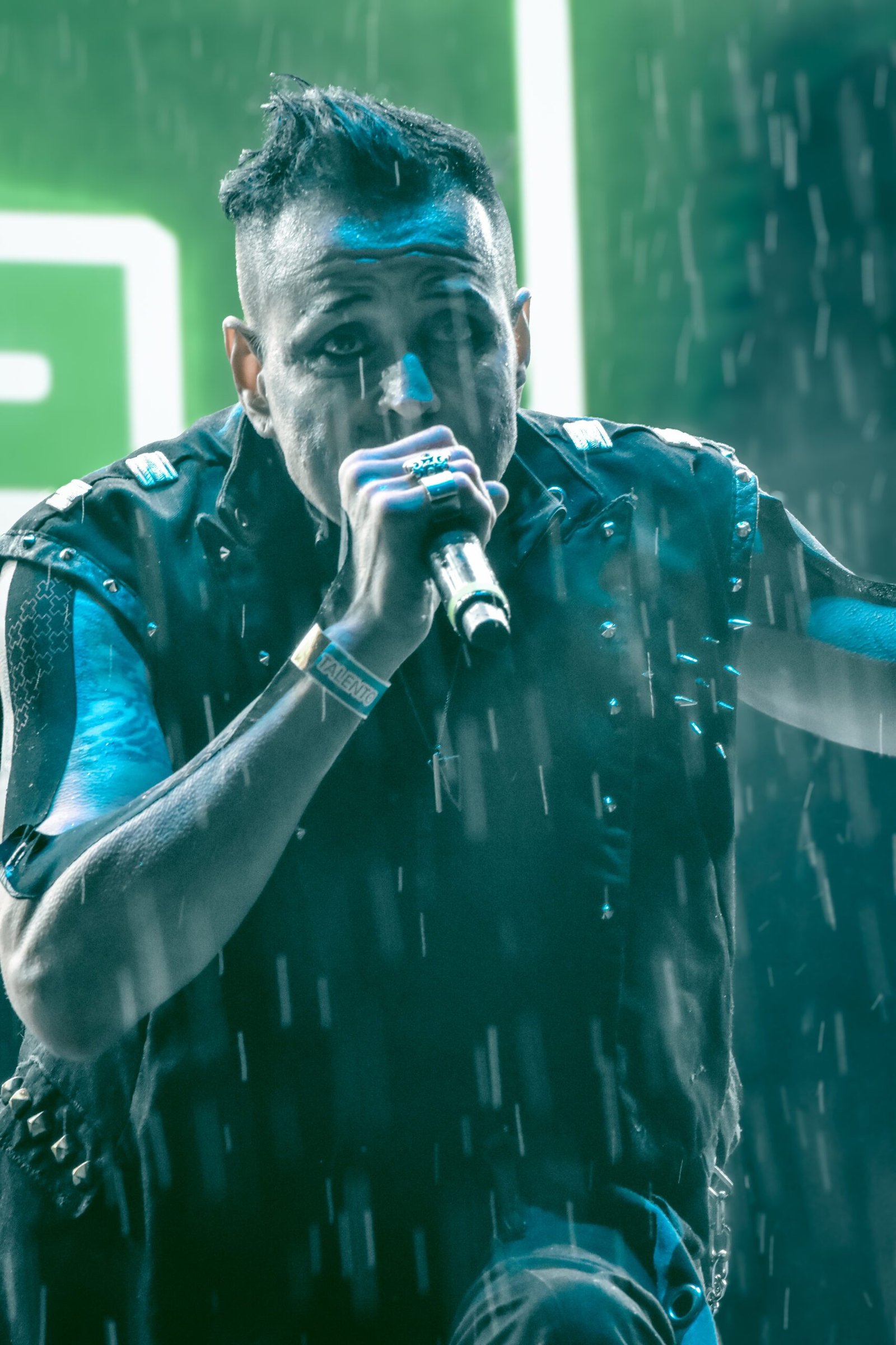 Nu-Metal-Revolution-Vol-2-Velódromo-Olímpico-CDMX-blvvsh-studio