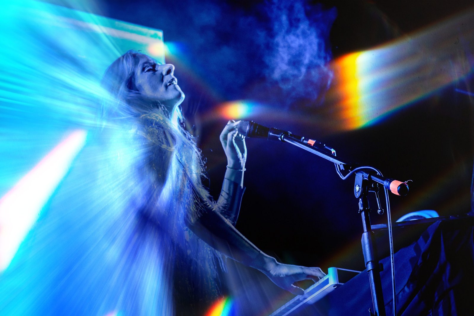 ionnalee-IndieRocks-CDMX-blvvsh-studio